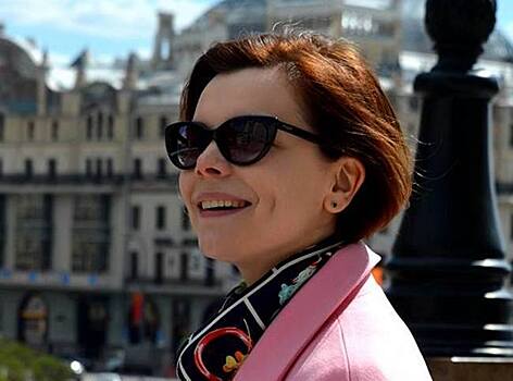 Татьяна Брухунова отправилась в Санкт-Петербург, оставив сына с Петросяном и няней