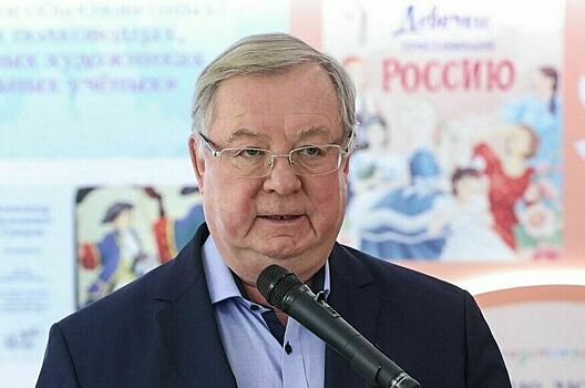 Восторг и «подводные камни»: как принималась декларация о госсуверенитете России