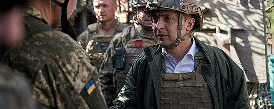 Журналист Никифорова: Возросшая критика Зеленского говорит о том, что США ищут ему замену