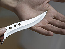 Окровавленный мужчина пришел с ножом в здание суда в Жезказгане