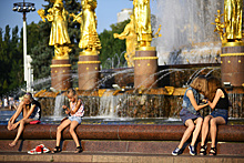 Москвичам в жару посоветовали пить не менее 1,5 литров воды в день
