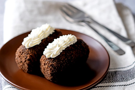 Как попадают в торговые сети пирожные, сделанные в антисанитарных условиях