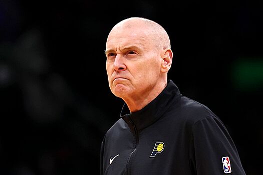 «Выкладываются каждую ночь». Легенда НБА Сэмпсон назвал любимую команду