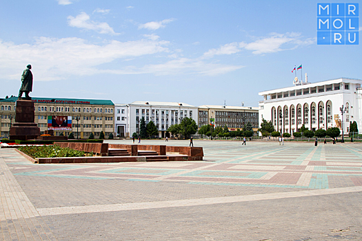Москва направила около 350 млн рублей для реконструкции центральной площади Махачкалы