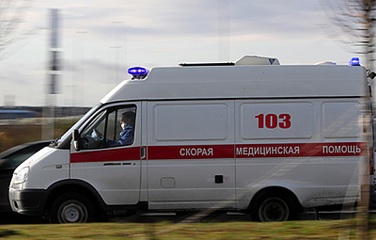 В Краснодарском крае параплан упал на автомобиль