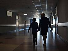 Сотрудница школы занялась сексом с 14-летним учеником и избежала тюрьмы