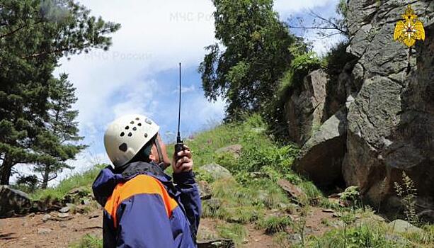 Тела погибших туристов сняли с Ключевского вулкана на Камчатке