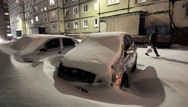 Трехнедельная норма снега выпала в Магаданской области за четыре дня