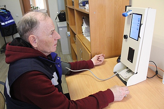 Водителей тюменского водоканала перед рейсом начал осматривать робот