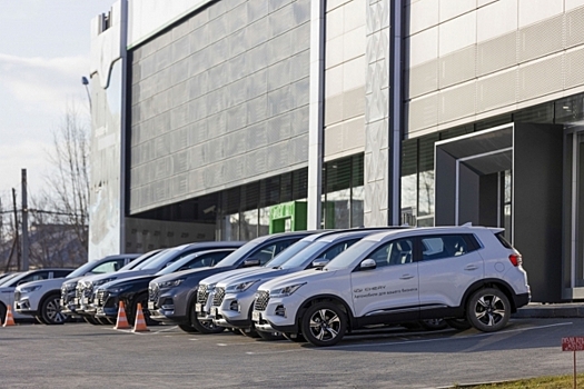 Утильсбор будет расти ежегодно: смогут ли россияне покупать иномарки