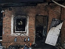 В Шахтах при пожаре в хозпостройке предприятия погиб мужчина