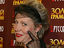 Лазарева* вспомнила, как спела песню про сало перед Пугачевой