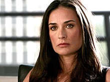 Деми Мур влюбилась в повара на 13 лет моложе себя