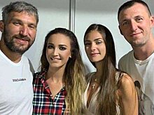 Виталий Фридзон, Александр Овечкин и Ольга Бузова приняли участие в открытии караоке-бара в Москве