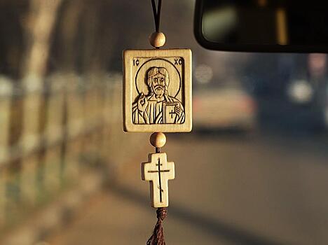 В РПЦ заподозрили «Яндекс.Такси» в атеизме из-за запрета икон
