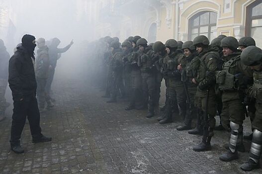 СМИ: полиция задержала четырех митингующих в Киеве