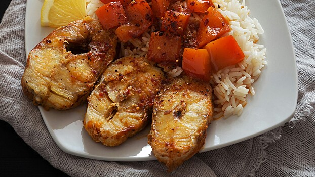 Рецепт для похудения: минтай под маринадом