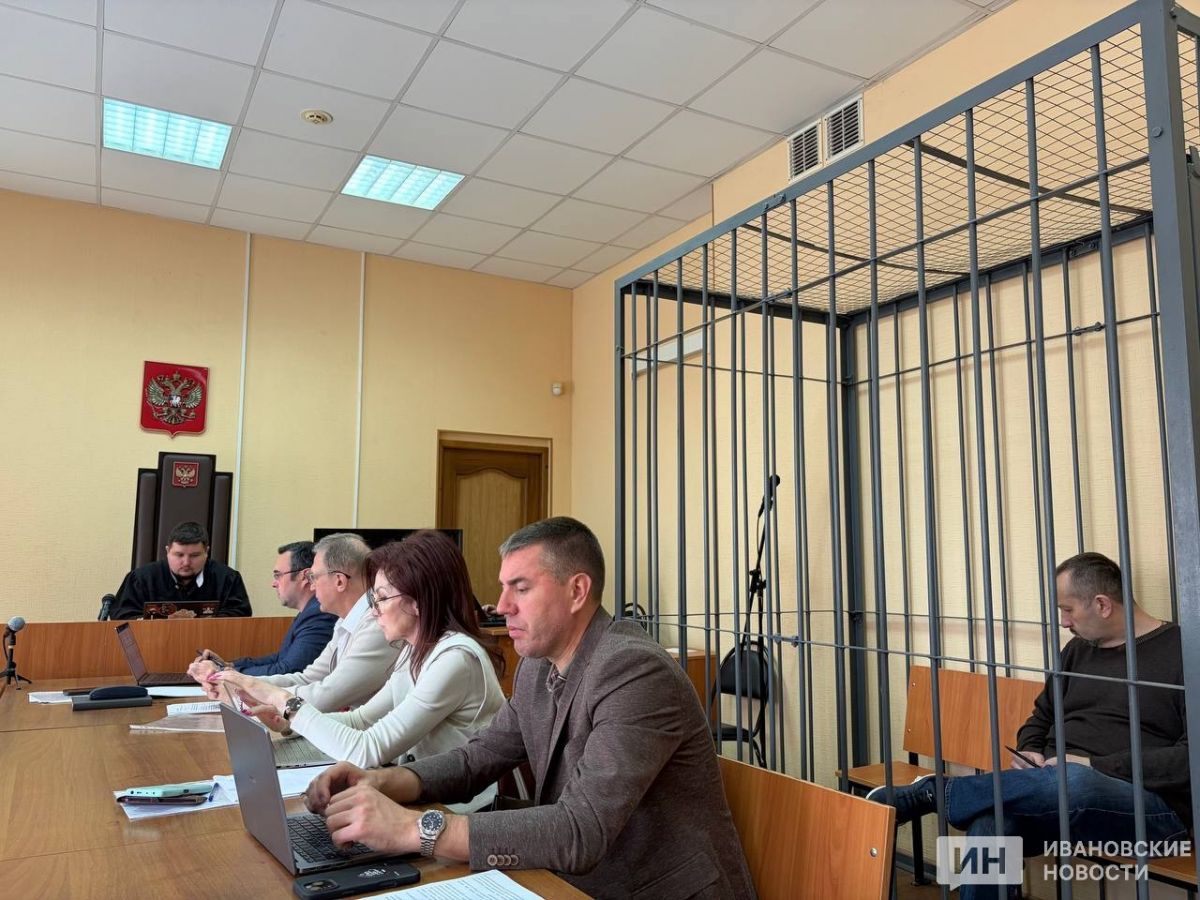 В Иванове Ярченков признал участие в схеме с трудоустройством родственников экс-главы департамента ЖКХ Кочнева
