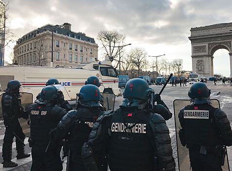 Le Monde: сооснователя «Альфа-групп» Алексея Кузьмичёва задержали во Франции