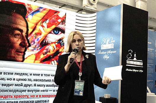 Искусство, которое создается не людьми, а растениями, грибами и даже бактериями