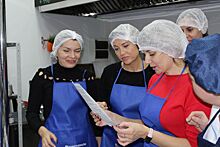 Более 50 волгоградских мам научились готовить блюда из меню детских садов