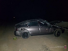 В Иловлинском районе в опрокинувшейся «Приоре» пострадали три человека