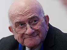 Умер Евгений Ясин