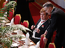 Неожиданно появились новые опасения за здоровье Элтона Джона