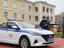 В Волжском за задержание нарушителя награждена женщина – инспектор ДПС