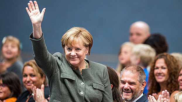 Эксперт рассказал, что может уничтожить карьеру Меркель