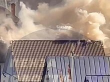 В Цыганском Поселке загорелся двухэтажный дом