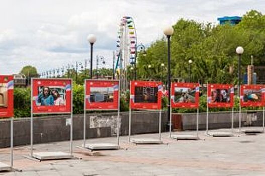 Во Владивостоке прошло открытие фотовыставки «Поколение М: Live»