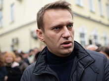 Навальному сократили срок