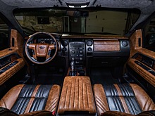 Суперпикап Ford F-150 Raptor получил вычурный салон в винтажном стиле