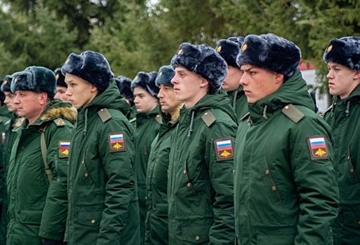 Опубликовано распоряжение омского губернатора о начале осеннего призыва: кого отправят в армию