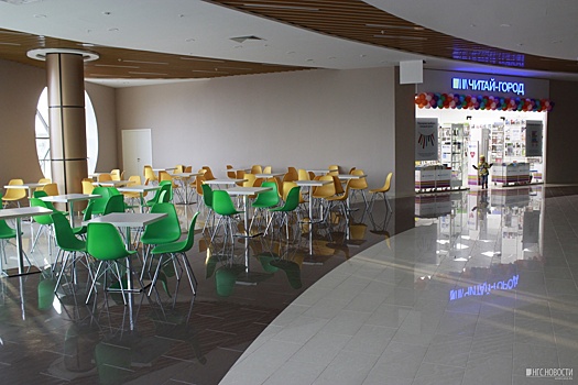 Только духовная пища: в новосибирском ТЦ появился фуд-корт без еды