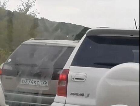 «Это уже слишком»: поступок приморцев в пробке из Ливадии сняли на видео