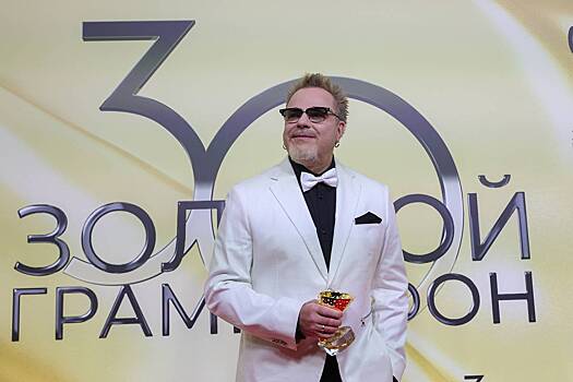 Пресняков поднял свой гонорар на фоне возвращения сына в Россию