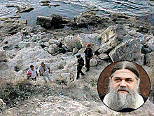 Священник сорвался со скалы в Севастополе