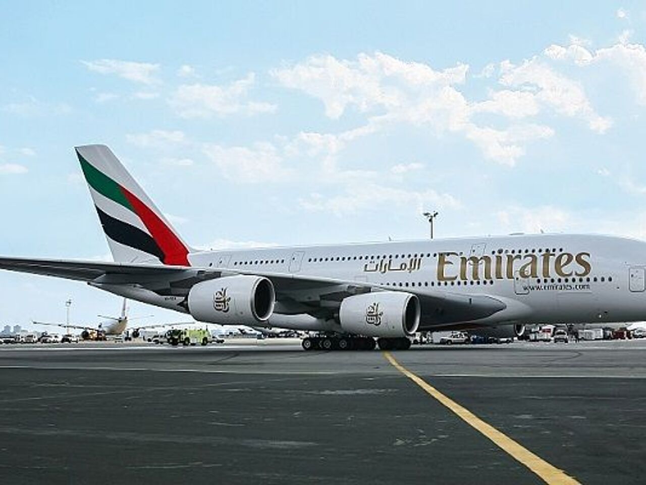 Emirates передает свой первый A380 для использования по новому назначению в  ОАЭ - Рамблер/новости