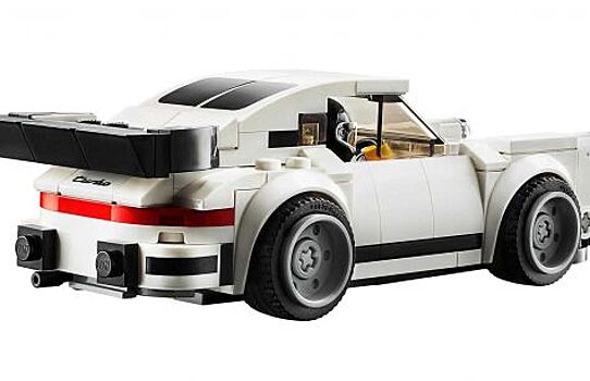 Porsche 911 Turbo 1974 года получил «прописку» в Lego