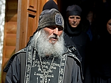 Опальный отец Сергий благословил монахинь на смерть ради «пьяниц и блудниц»