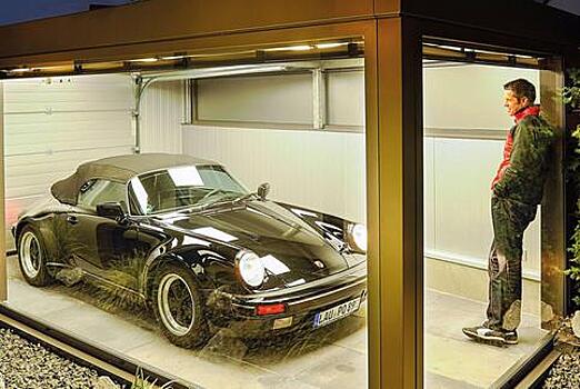 Немец сделал для классического Porsche отдельную «комнату»