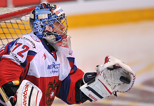 Голкипер "Коламбуса" Бобровский претендует на приз лучшему игроку сезона НХЛ
