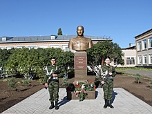 В Сакмарском районе открыли бюст погибшему в СВО бойцу