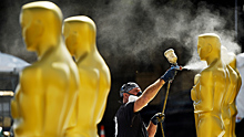 Американский актер Джон Сина вышел голым на сцену премии "Оскар"