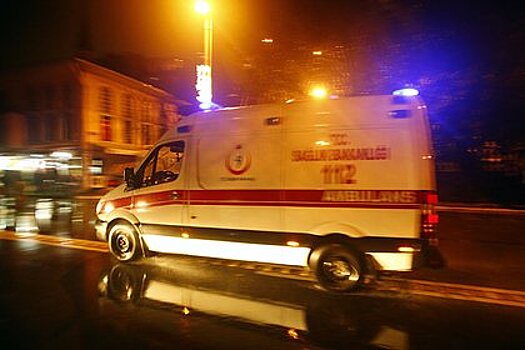 Восемь человек пострадали в ДТП с участием микроавтобуса в Турции