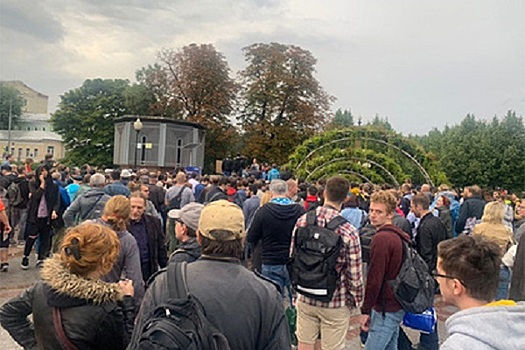 Митинг оппозиции в Москве собрал 15 человек