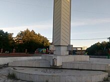 Челябинский фонтан, который не включали 15 лет, могут превратить в клумбу