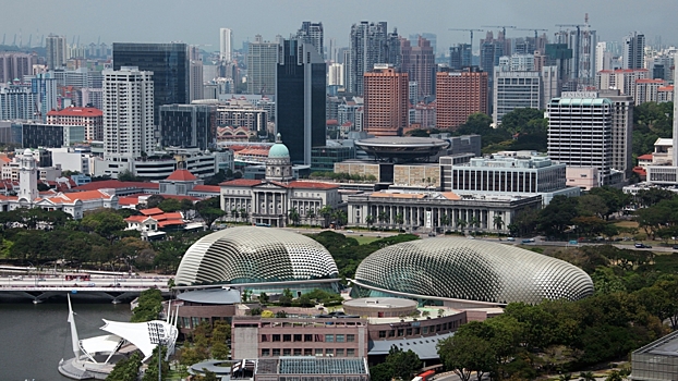 Крупный банк Сингапура отказался от транзакций с РФ